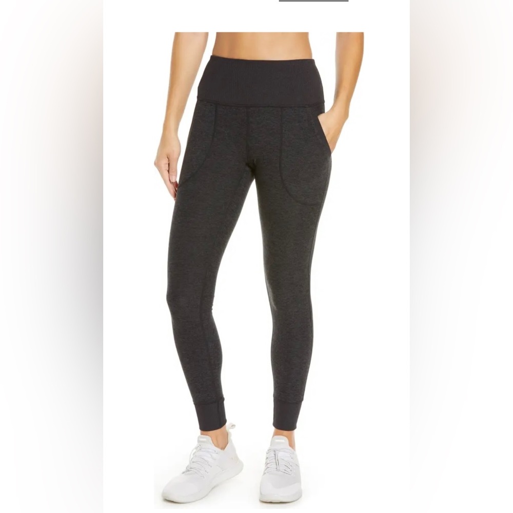 Zella Restore soft pocket joggers